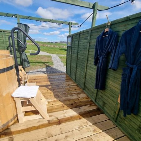 Vila Wild Meadow Huts Doolin Exteriér fotografie