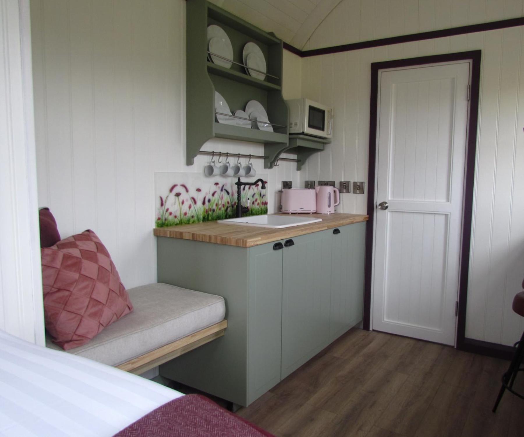 Vila Wild Meadow Huts Doolin Exteriér fotografie