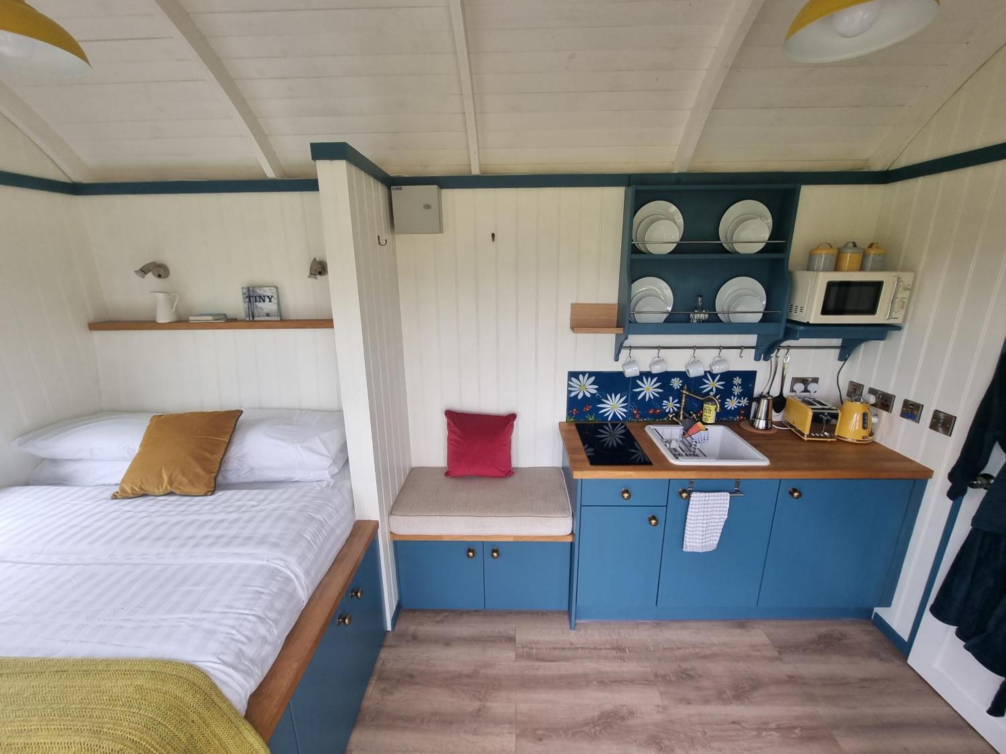 Vila Wild Meadow Huts Doolin Exteriér fotografie